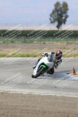 media/May-25-2025-Lets Ride (Sun) [[0ff033e448]]/B Group/1120am (Grapevine)/